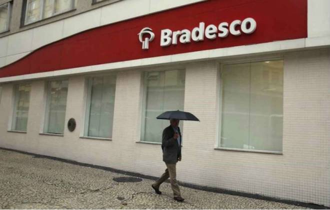 Bradesco passa a permitir operações bancárias pelo WhatsApp